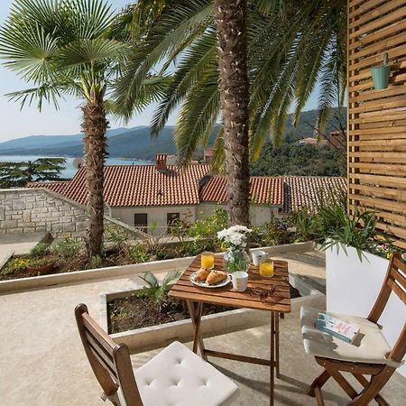 Studio Apartment Close To The Sea Рабац Екстериор снимка